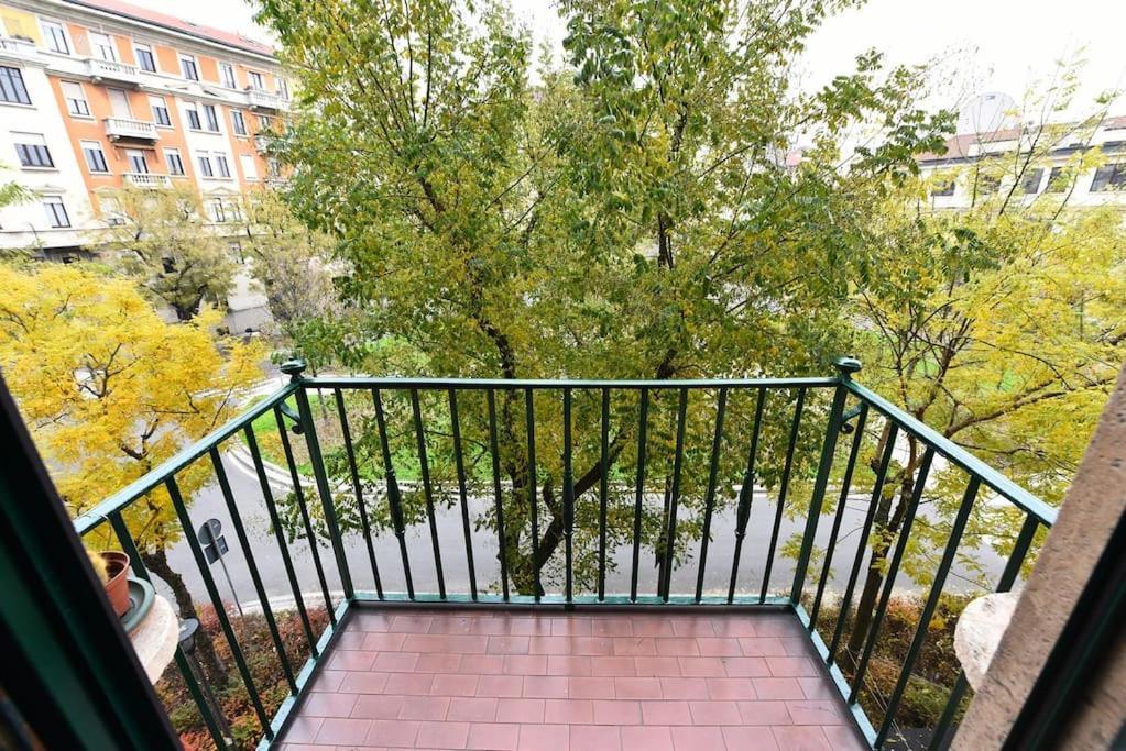 Caseospitali - Angolo Bernini Trilocale Luminoso Apartman Milánó Kültér fotó