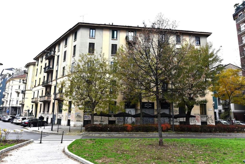 Caseospitali - Angolo Bernini Trilocale Luminoso Apartman Milánó Kültér fotó